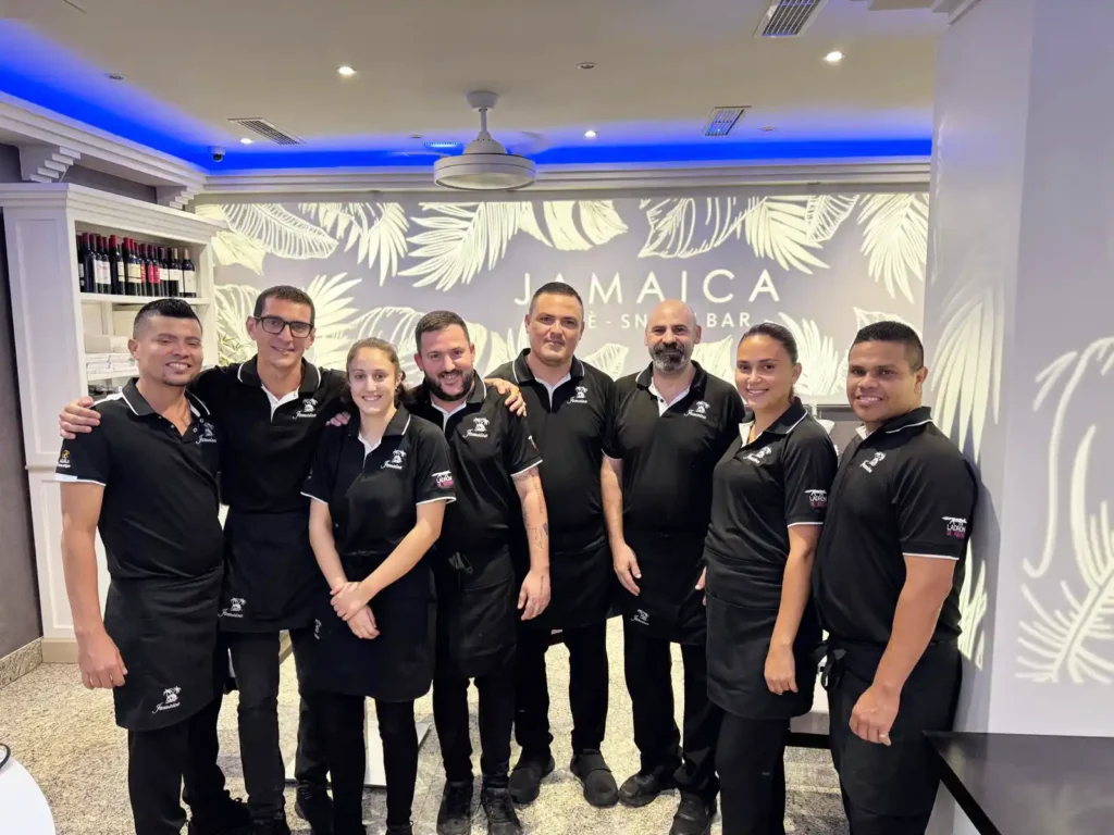 Nuestro Equipo - Bar Jamaica Nerja